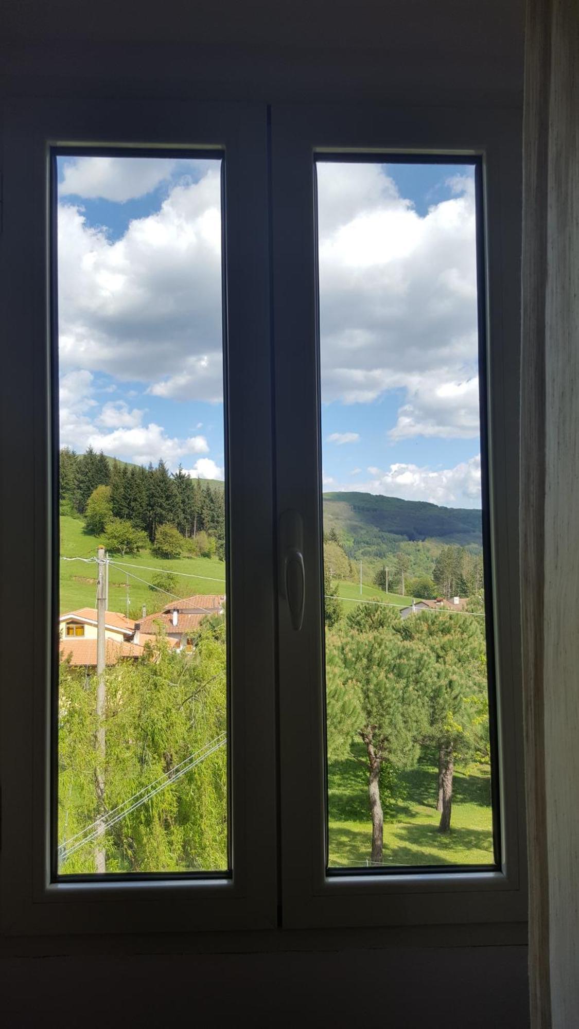 Albergo Ristorante Gualtieri Barberino di Mugello Rum bild
