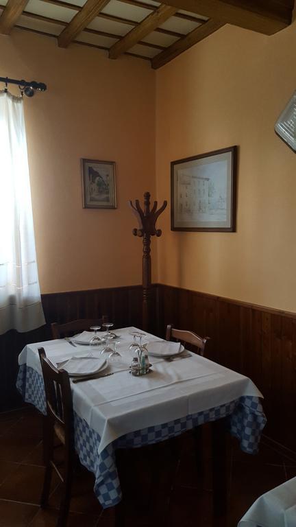 Albergo Ristorante Gualtieri Barberino di Mugello Exteriör bild
