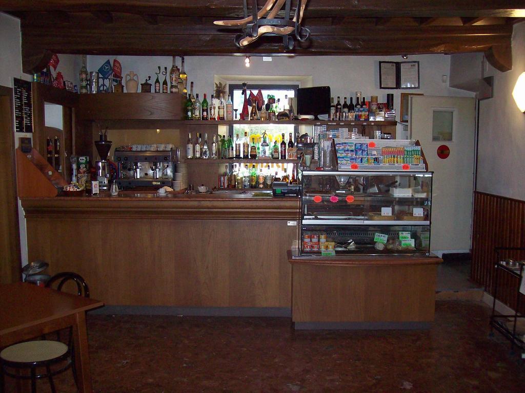 Albergo Ristorante Gualtieri Barberino di Mugello Exteriör bild
