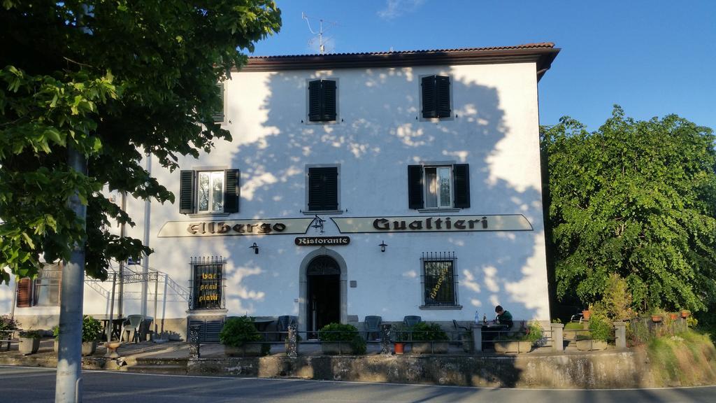 Albergo Ristorante Gualtieri Barberino di Mugello Exteriör bild